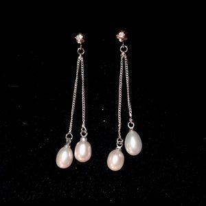 Pearl Drip Earrings